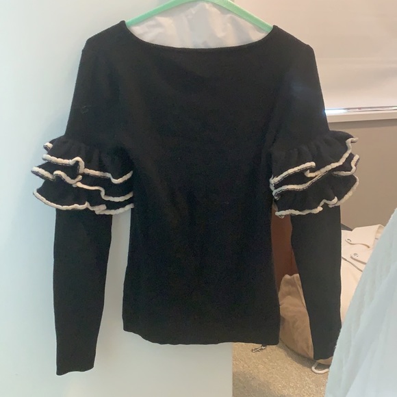 Ruffle sweater - Picture 2 of 3